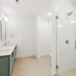 29_Enterprise_St_Raleigh_NC_27607_USA-Bathroom-DSC_1485